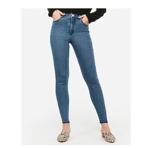 🎉HP Express Super Highwaist Denim Perfect Raw Hem
